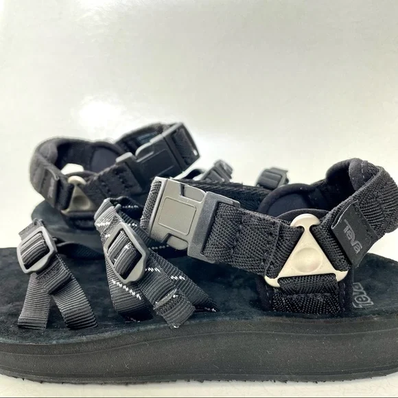 TEVA x TOTOKAELO EXCLUSIVE Black Emmi Sandals - Picture 5 of 6